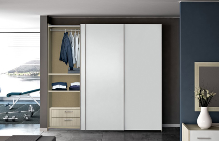 sliding door wardrobe
