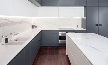 Laminated Kitchen Cabinets