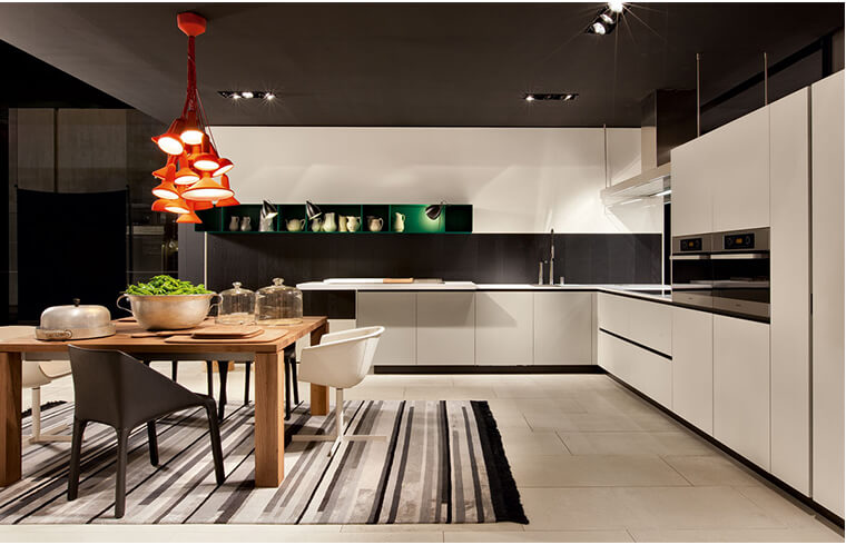 Lacquer Kitchen Cabinet With Finger Pull Door Style