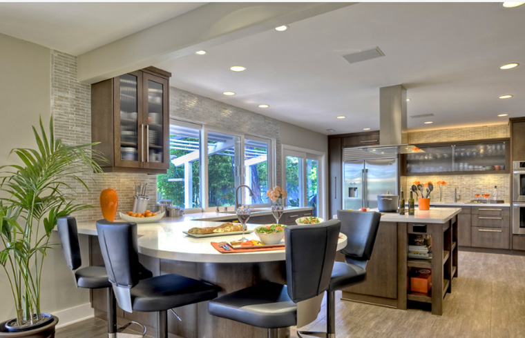 Customized Kitchen Cabinets with Melamine Finished