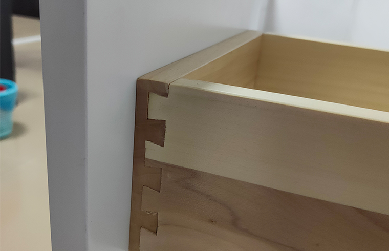 White Shaker Birch Solid Wood Kitchen Unit