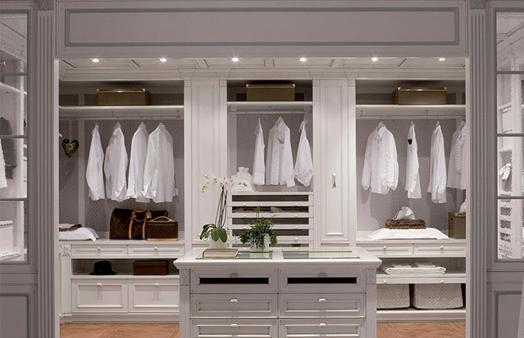 Luxury Design Walk In Closet