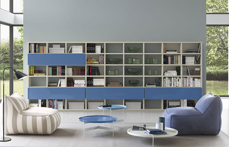 Kabinet Rak Buku Pernis