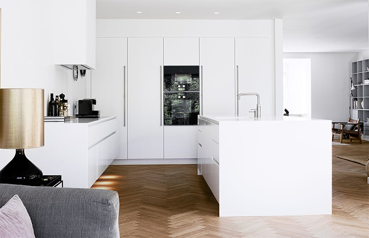 Sample Style PVC Kitchen With White Countertop