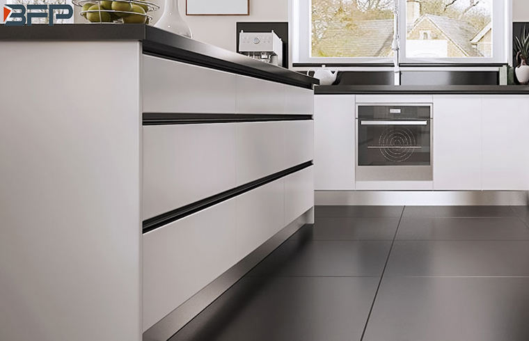 Modern Design Island Style White Matt Finish Lacquer Kitchen Cabinets