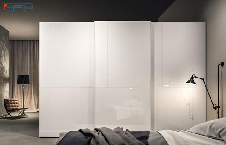 Chinese Manufactured Modern Style Overhang Sliding Door Wardrobe