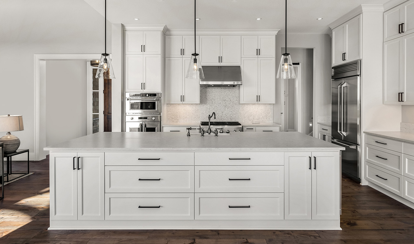 Transitional Style White Shaker Door Kitchen Cabinet