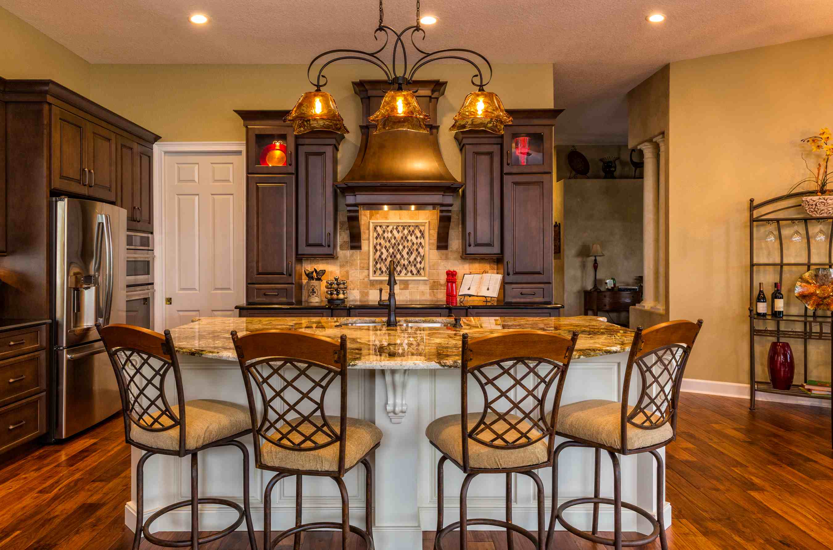 American Vintage Dark Brown Solid Wood Cabinets - Whole-House Customization