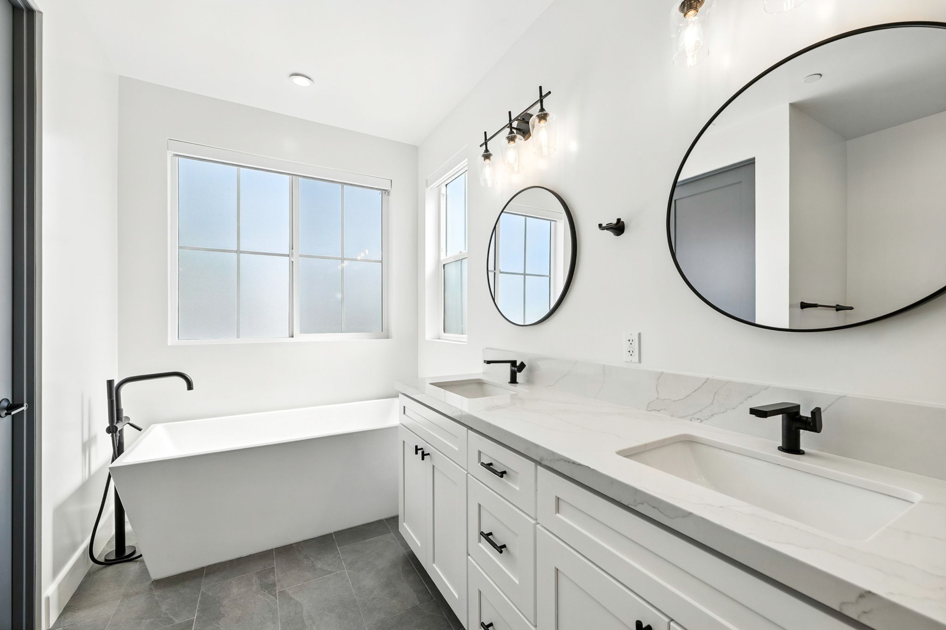 Classic White Shaker Double Sink Bathroom Vanity Cabinet